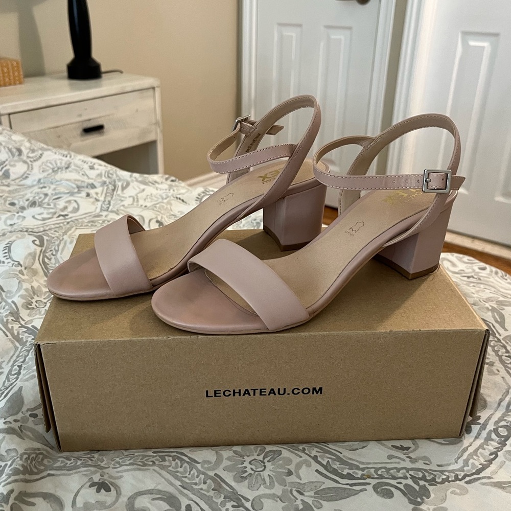 Le Chateau Leather Blush Heel